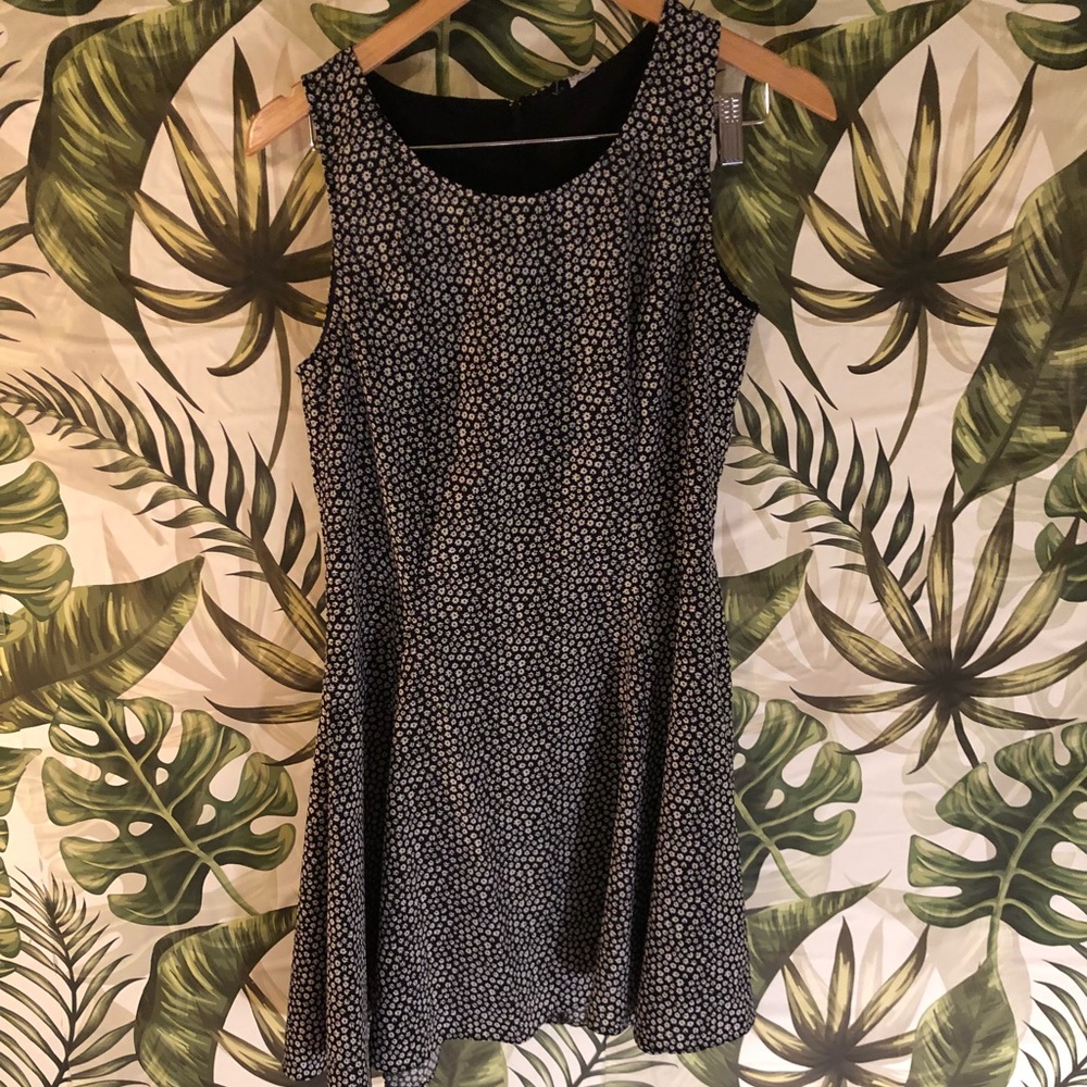 Daisy print skater dress